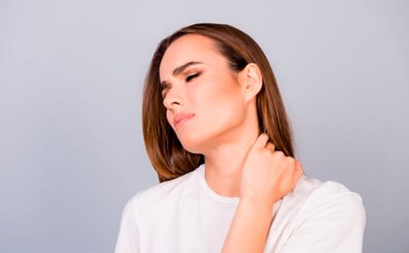 Bolovi u vratu često su uzrokovani patologijama vratne kralježnice